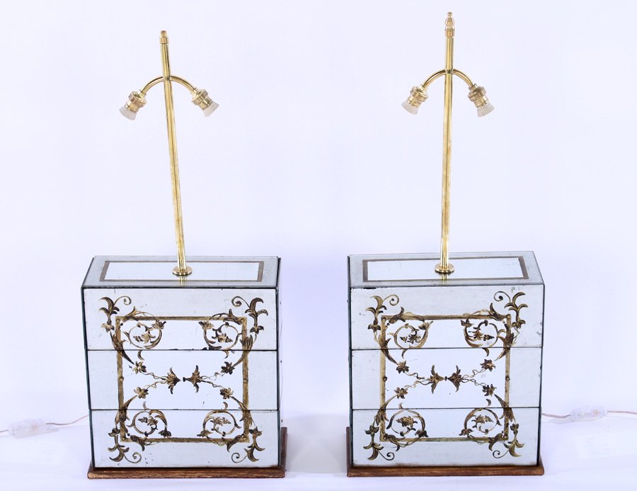 PAIR OF JANSEN TABLE LAMPS DECORATED CIRCA 1940: A pair of Jansen table lamps having well detailed eglomise decorated mirror panels circa 1940. Ht: 28"