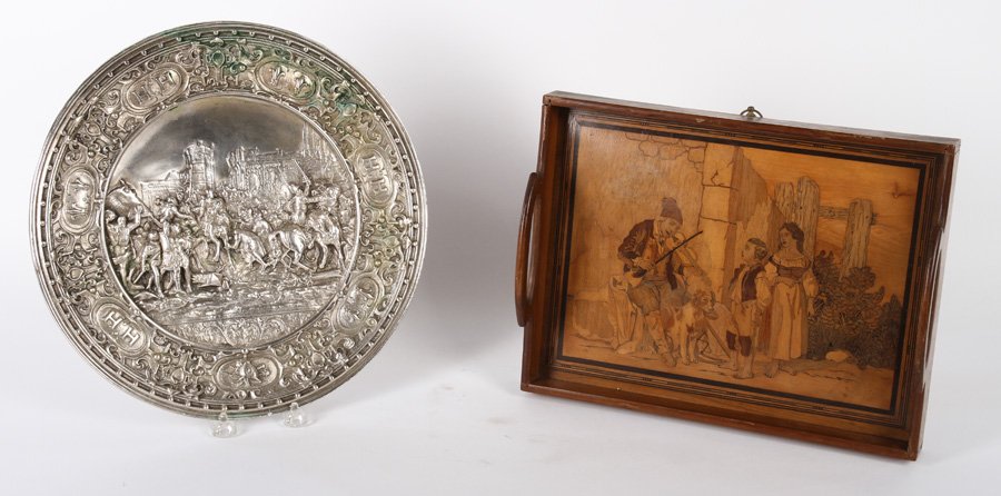 INLAID WOODEN TRAY BRONZE PLAQUE BATTLE SCENE (1 of 10)