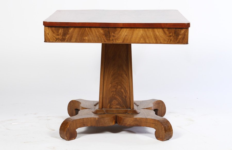 AMERICAN EMPIRE CROTCH MAHOGANY CENTER TABLE 1850 (1 of 4)