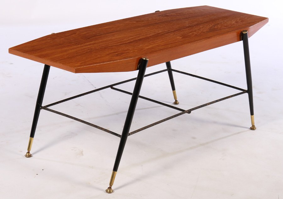ITALIAN MID CENTURY MODERN COFFEE TABLE C.1970 (1 of 4)