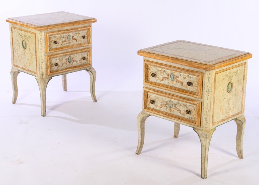 PAIR VENETIAN STYLE PAINT DECORATED END TABLES (1 of 7)