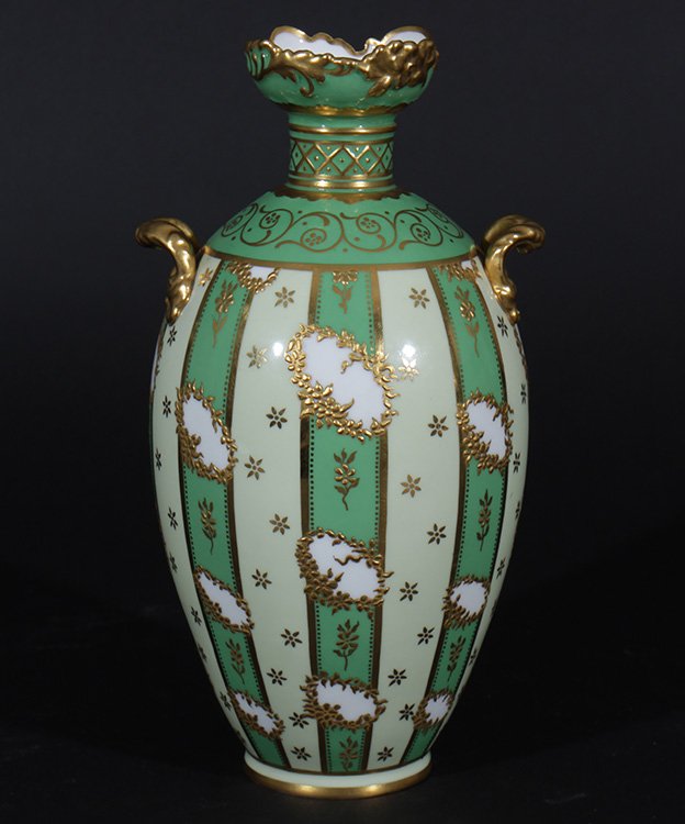 TIFFANY & CO. NEW YORK PORCELAIN VASE (1 of 4)