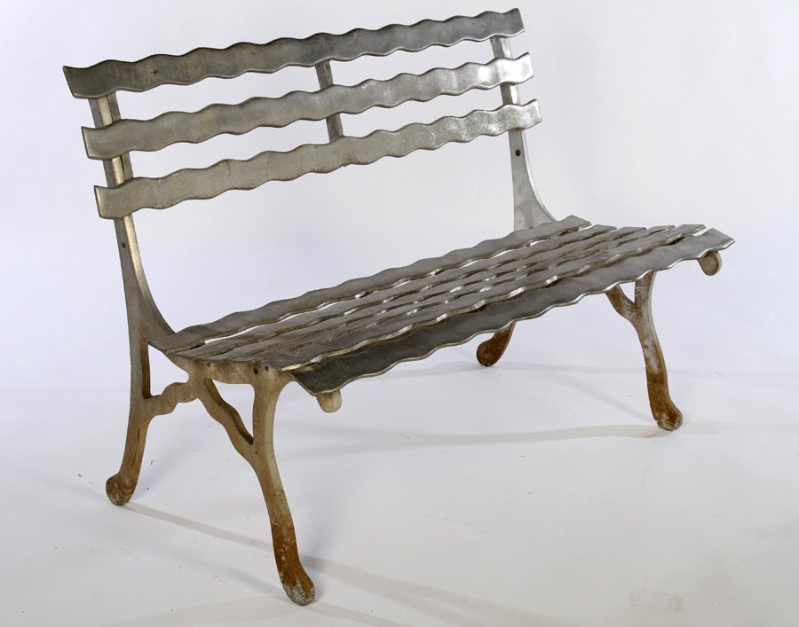 MODERN CAST METAL GARDEN BENCH WAVY SLAT BACK (1 of 4)