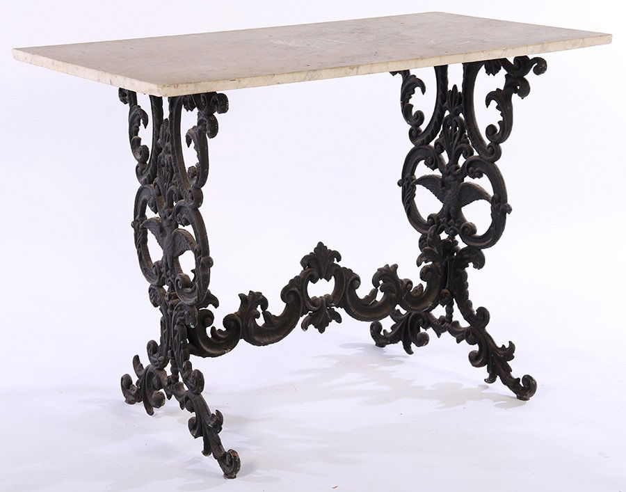 AMERICAN LATE 19TH CENT. CAST IRON GARDEN TABLE (1 of 5)