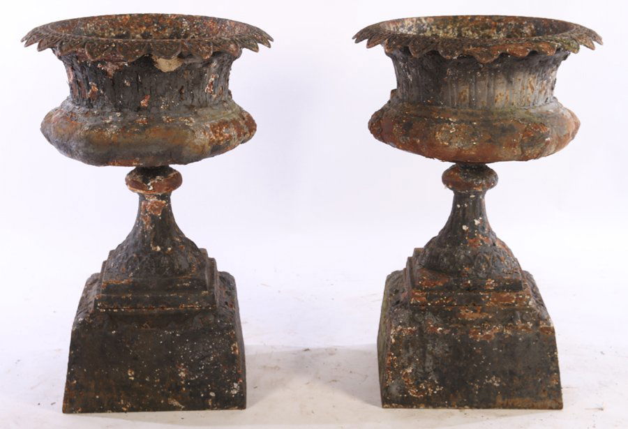 PR AMERICAN 19TH C. KRAMER CAST IRON GARDEN URNS (1 of 6)