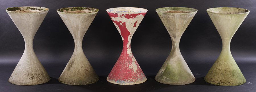 5 MID CENTURY WILLY GUHL CAST STONE GARDEN PLANTERS (1 of 4)