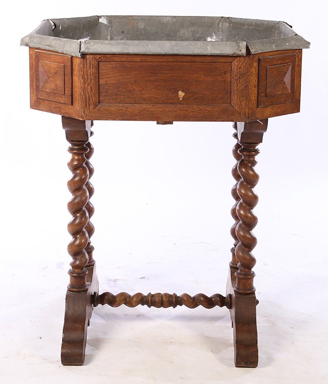 19TH CENT. CARVED OAK OCTAGONAL PLANTER (1 of 4)