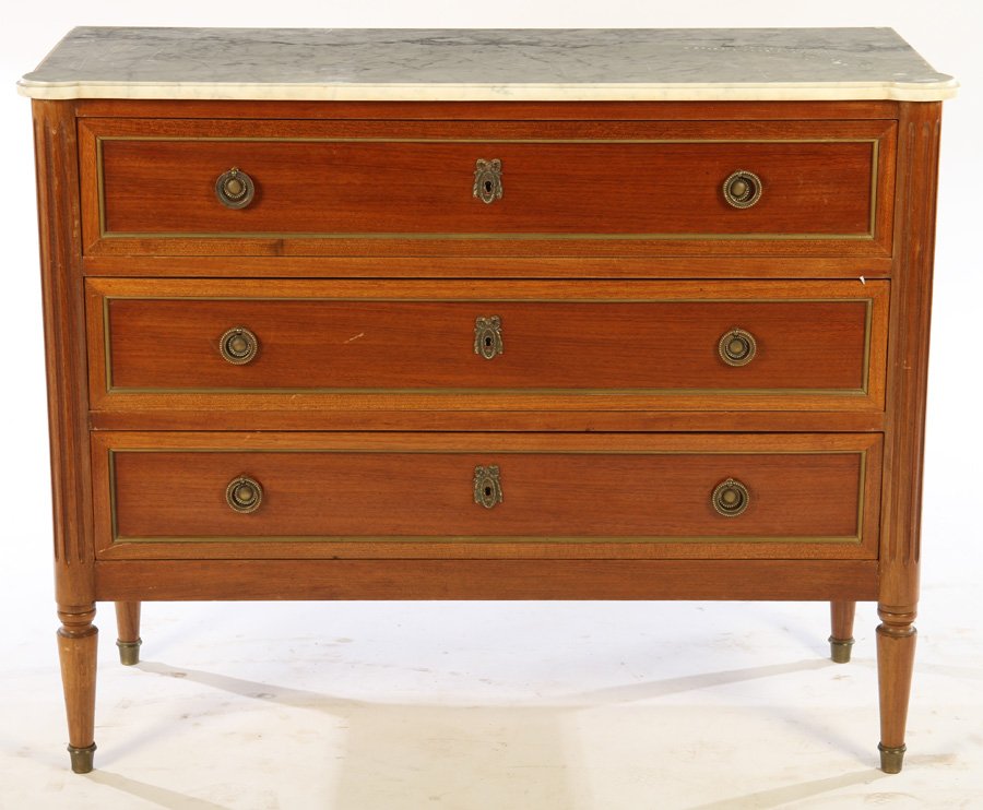 LOUIS XVI STYLE FRENCH MAHOGANY COMMODE C.1940 (1 of 5)