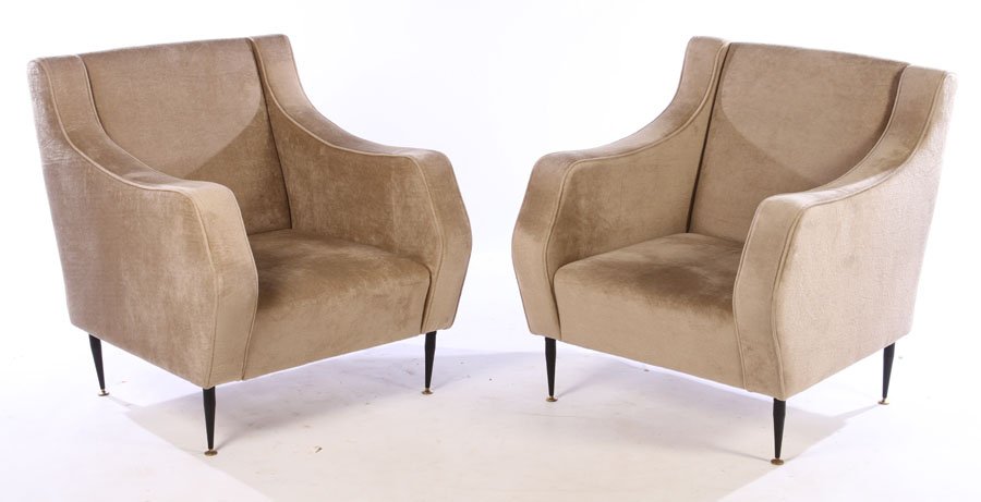PAIR ITALIAN MODERN UPHOLSTERED CLUB CHAIRS 1960 (1 of 5)