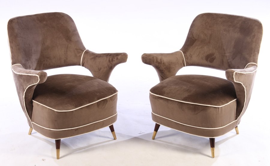 PAIR MODERN UPHOLSTERED CLUB CHAIRS 1960 (1 of 5)