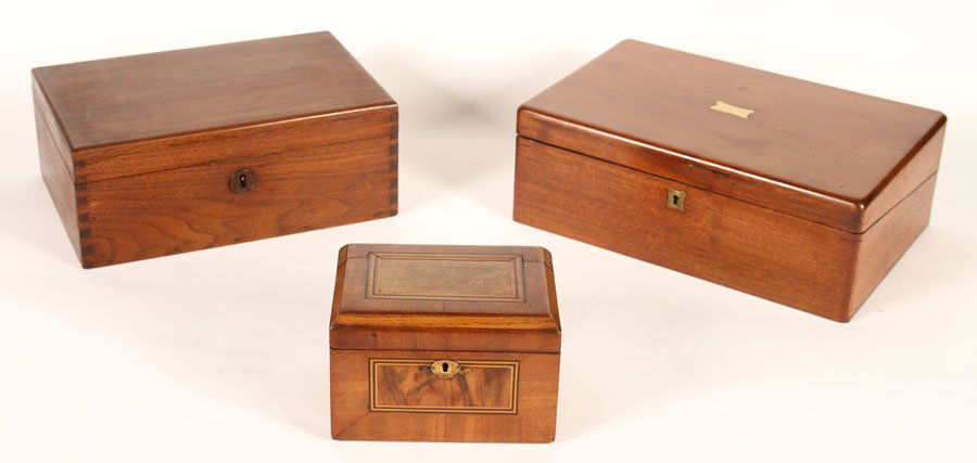 GROUP OF 3 ITEMS WALNUT DESK MAHOGANY BOXES C1900 (1 of 4)