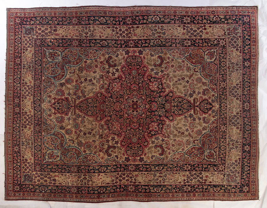 GOOD ANTIQUE ORIENTAL ROOM SIZE RUG (1 of 4)