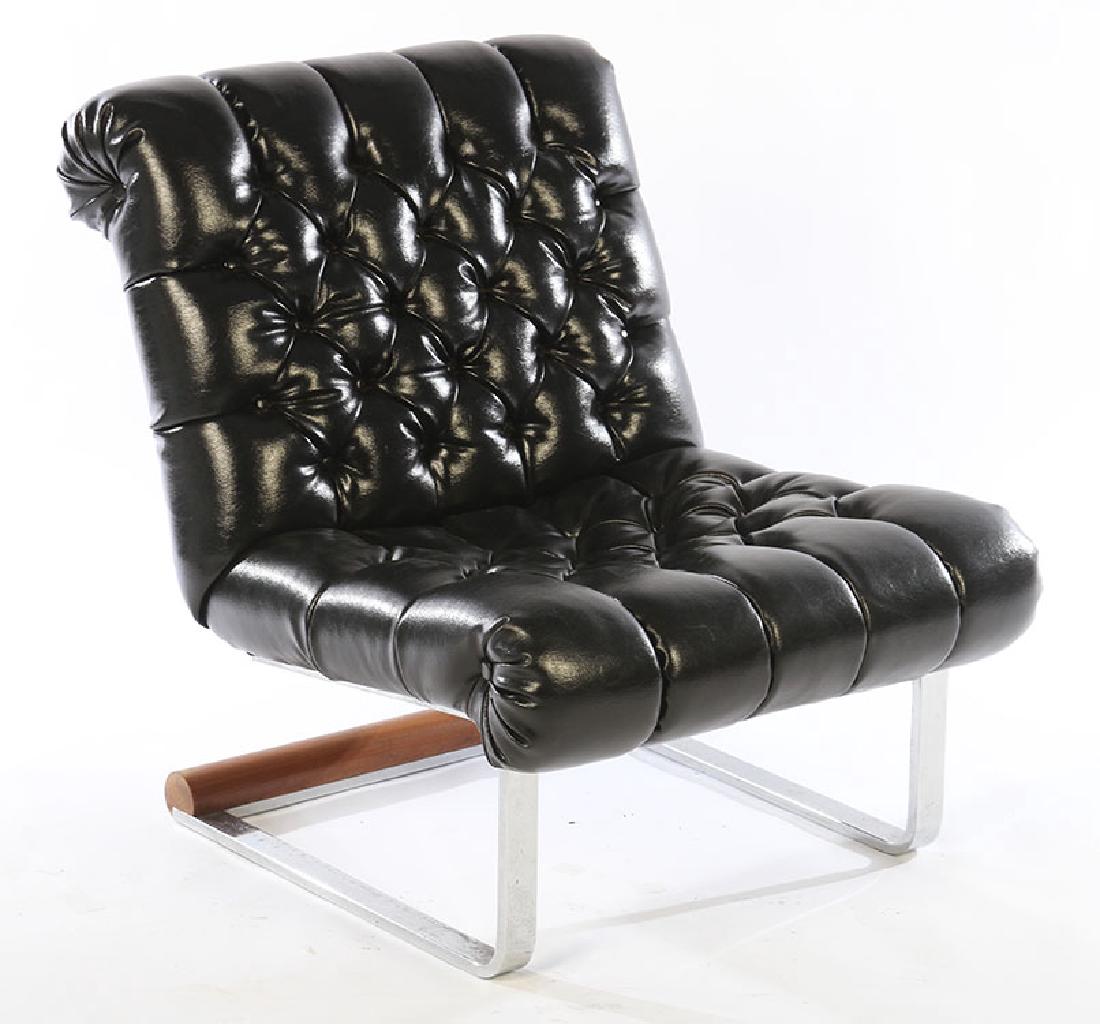 MID CENTURY MODERN VINYL SLIPPER CHAIR 1970 (1 of 4)