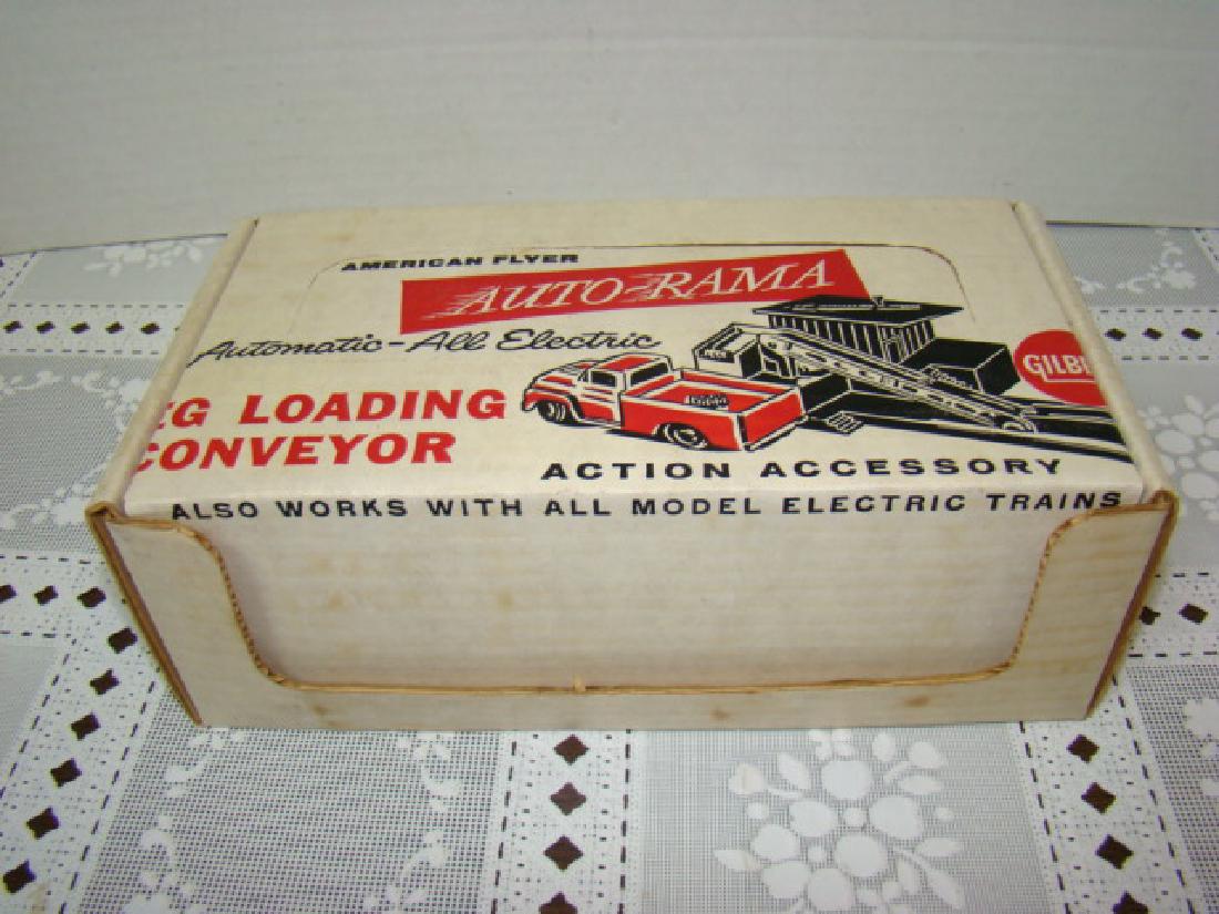 AMERICAN FLYER AUTO-RAMA  & TRAIN KEG LOADING CONV (1 of 4)