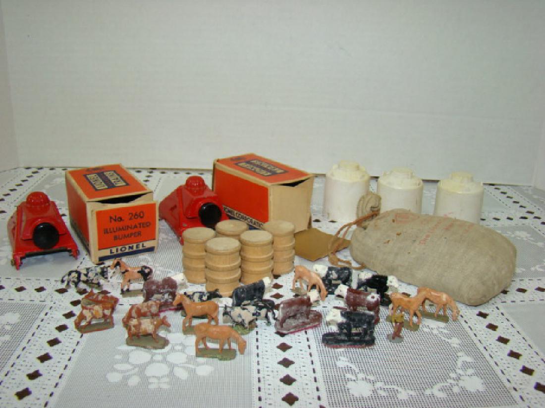LIONEL CATTLE-HORSES-BUMPERS-COAL  & MORE (1 of 8)