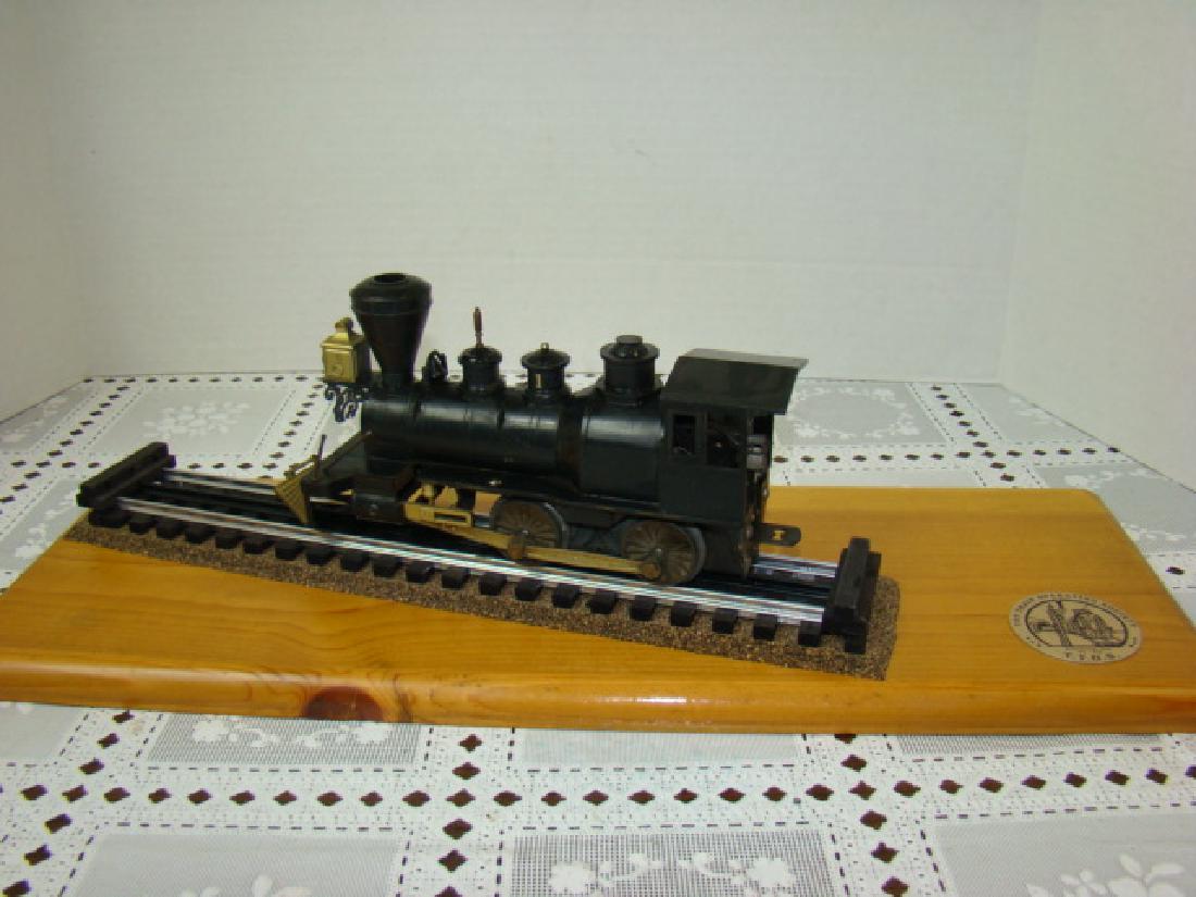 1995 LIONEL TOY TRAIN OPERATING SOCIETY SPECIAL PL: 1995 LIONEL TOY TRAIN OPERATING SOCIETY SPECIAL PLAQUE- SACRAMENTO VALLEY DIVISION TOY TRAIN OPERATING SOCIETY 10 OF 40 1995 ANNUAL CONVENTION TRAIN PLAQUE