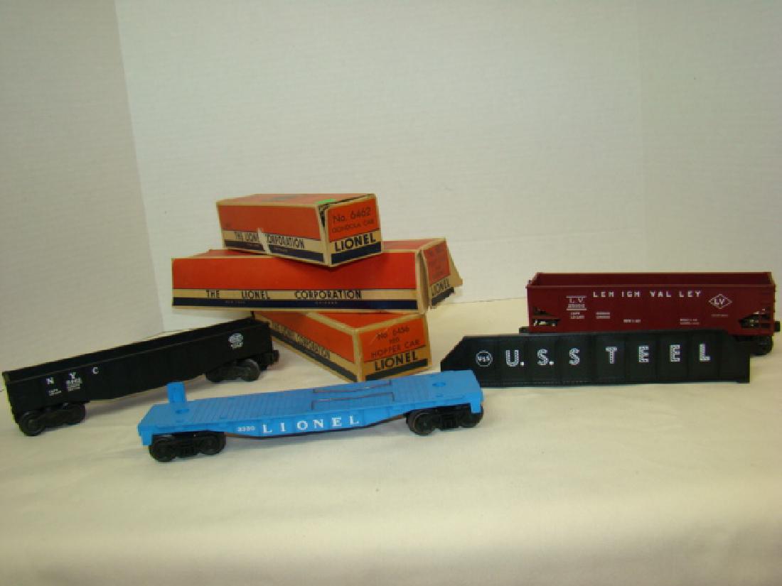 LIONEL GONDOLA -HOPPER - FLAT CAR WITH ORIGINAL BO (1 of 6)