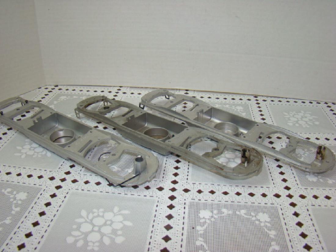 3 LIONEL TRAIN 2333-20 CHASSIS/FRAMES-ONLY (1 of 3)