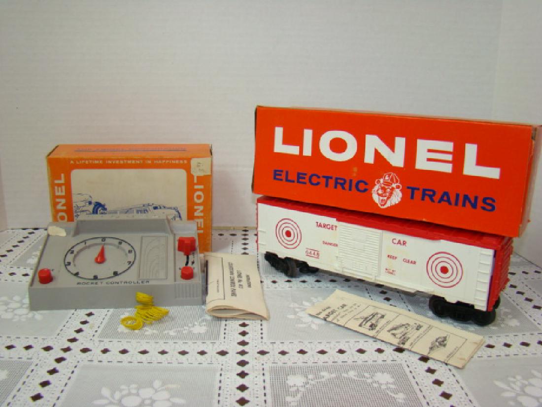 LIONEL 413 COUNTDOWN CONTROL AND 6448 TARGET CAR (1 of 9)