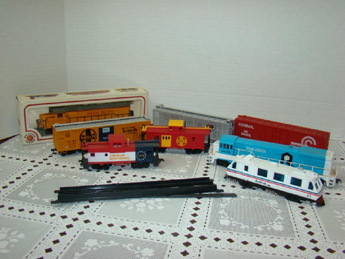 BACHMANN LOCOMOTIVES - BOXCARS & MORE (1 of 10)