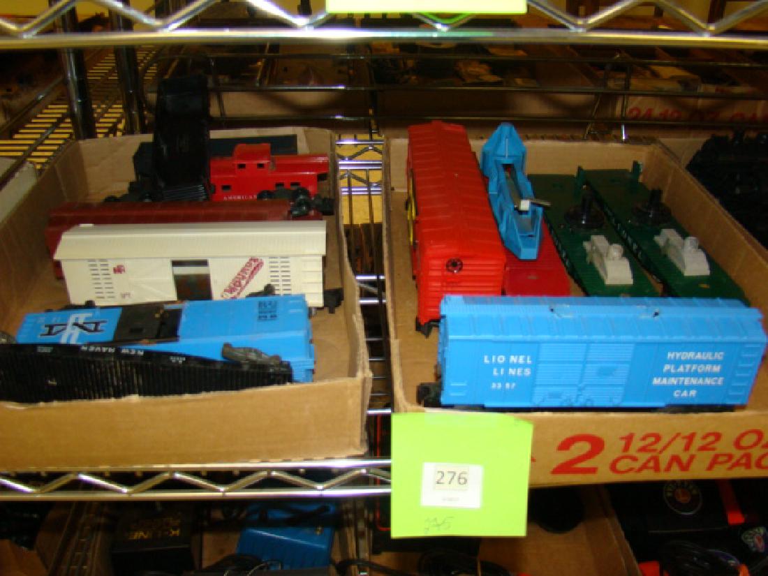 AMERICAN FLYER & LIONEL TRAIN CARS-MIXED LOT (1 of 3)