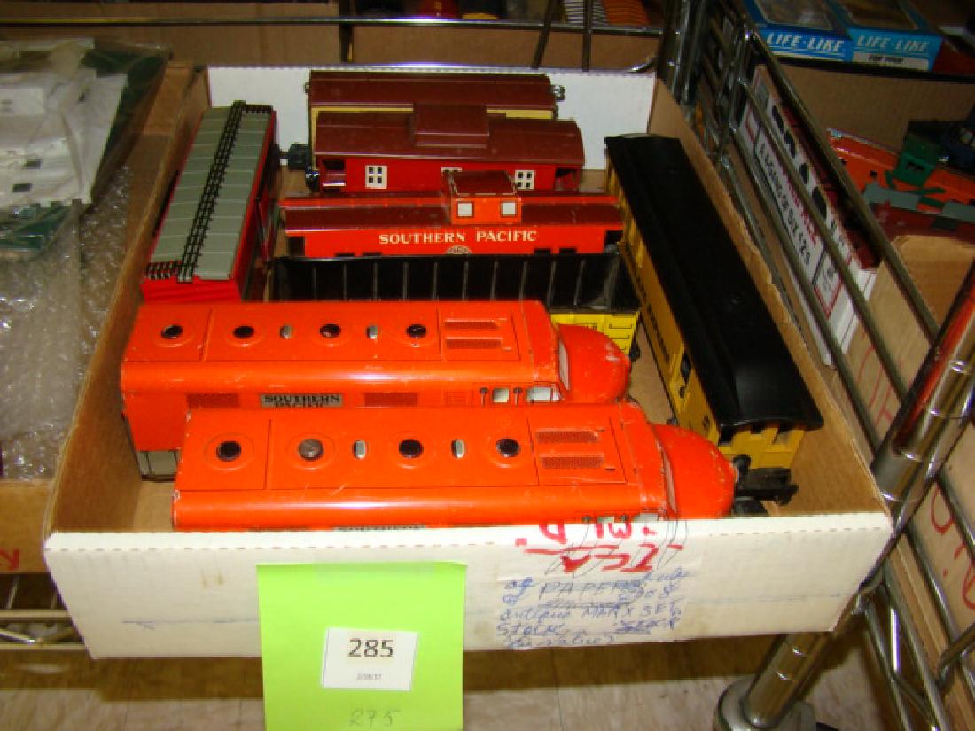 MARX TIN LITHO TRAINS (1 of 3)