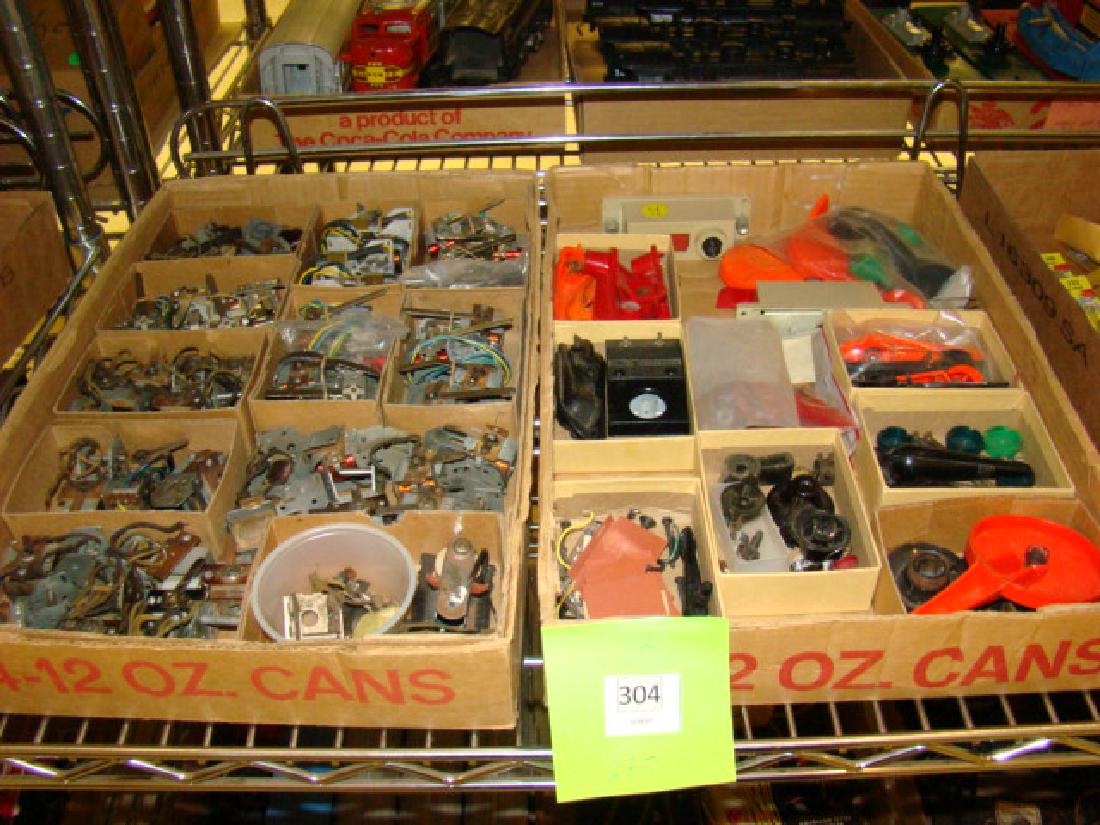 LARGE TRAIN HARDWAR LOT-TRANSFORMER HANDLES & MORE (1 of 3)