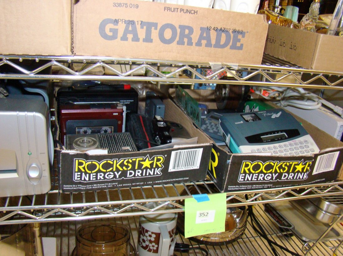 VINTAGE TAPE RECORDERS - CAMERA - OFFICE SUPPLIES (1 of 4)