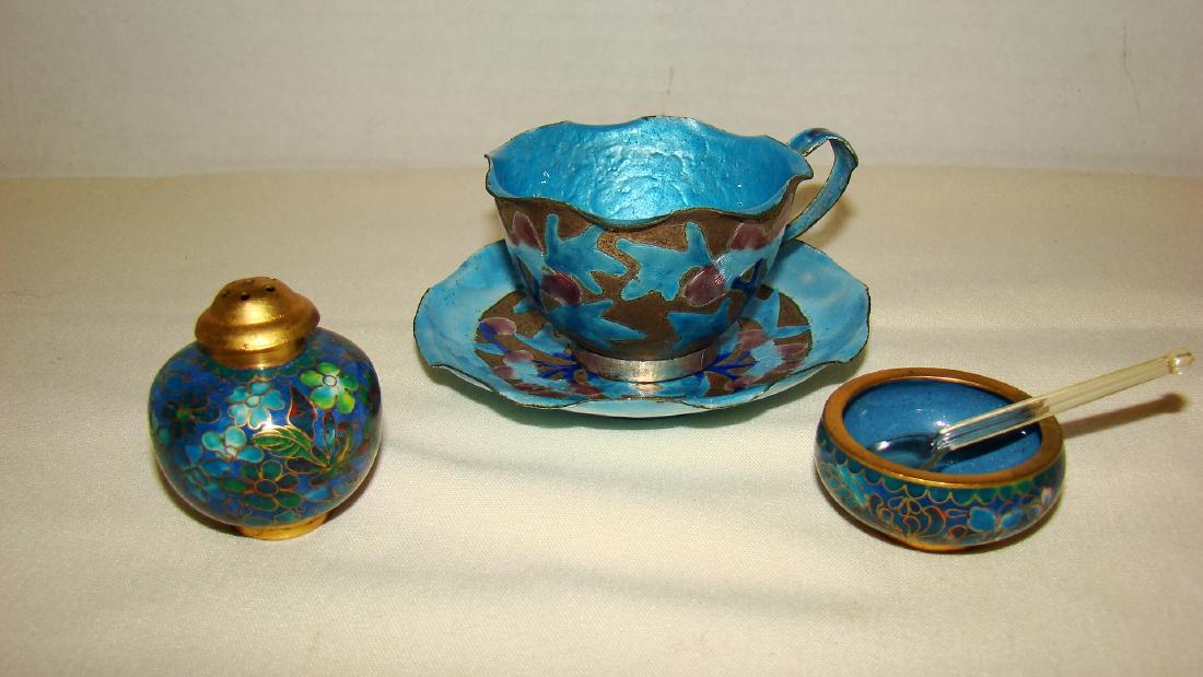 CLOISSONE SALT DISH/PEPPER SHAKER AND TEA CUP AND: CLOISSONE SALT DISH/PEPPER SHAKER AND TEA CUP AND SAUCER - BEAUTIFUL BLUE FLORAL DESIGN WITH GOLD ACCENTS