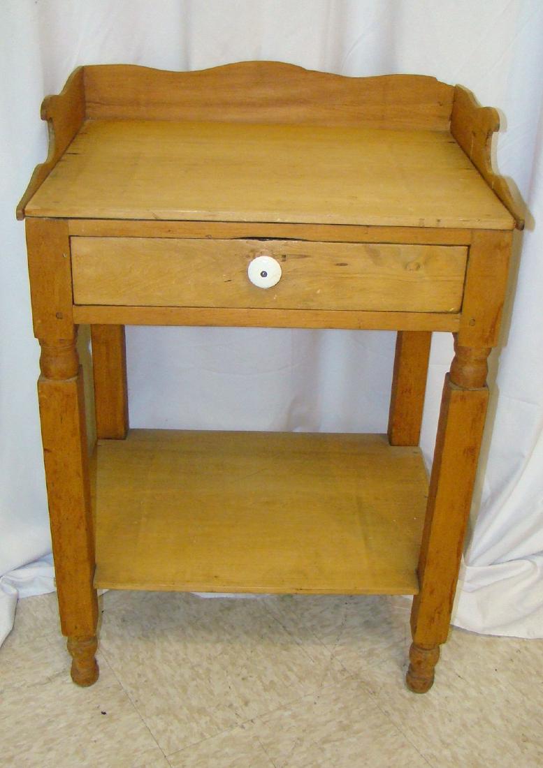 1800'S EARLY AMERICAN PINE WASH STAND (1 of 10)