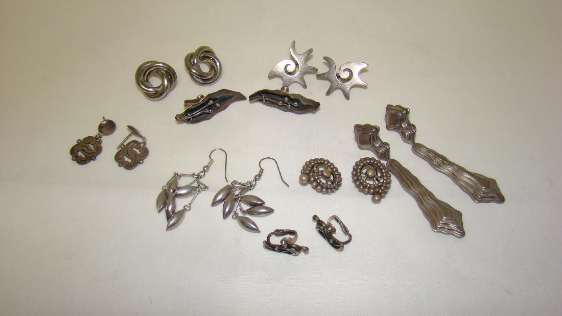 UNIQUE COLLECTION OF SILVER  EARRINGS (1 of 7)