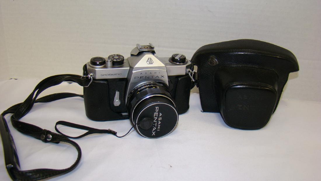ASAHI PENTAX SPOTMATIC 35 MIL CAMERA (1 of 7)