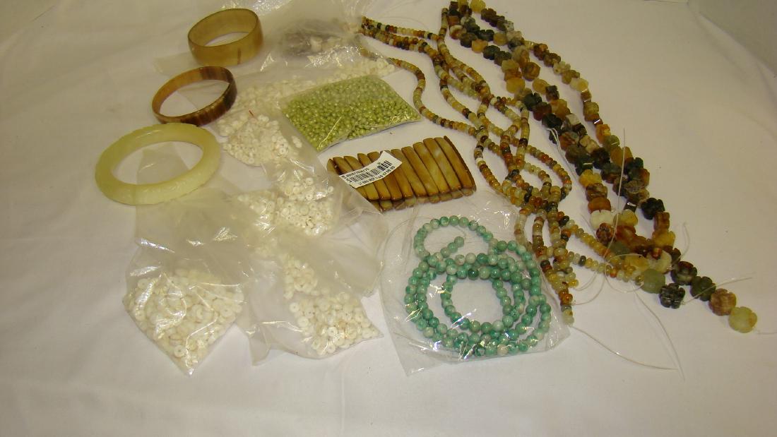 MIXED COLLECTION OF SEA SHELL BEADS - POLISHED STO (1 of 7)