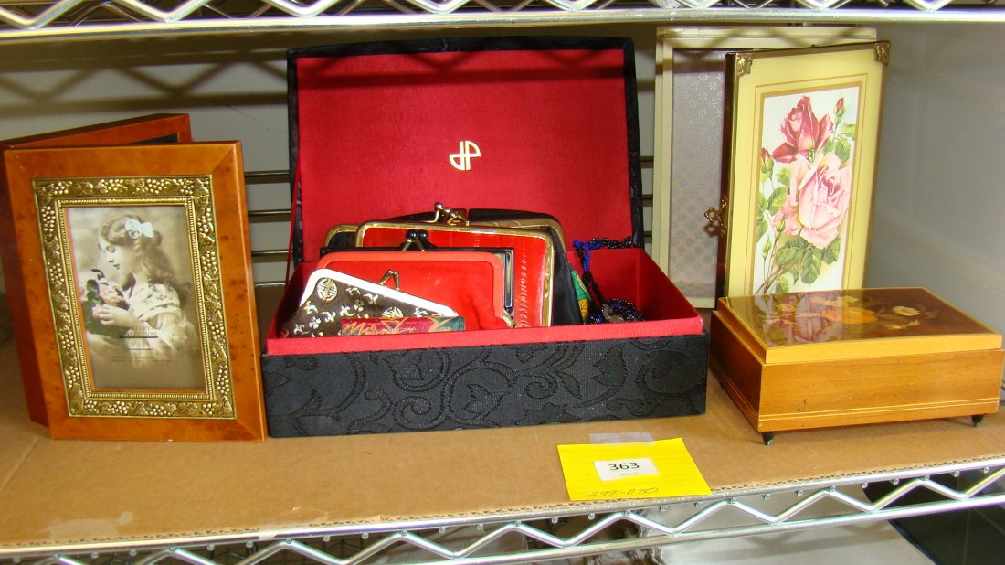 MUSIC BOX-WALLETS & MORE (1 of 4)