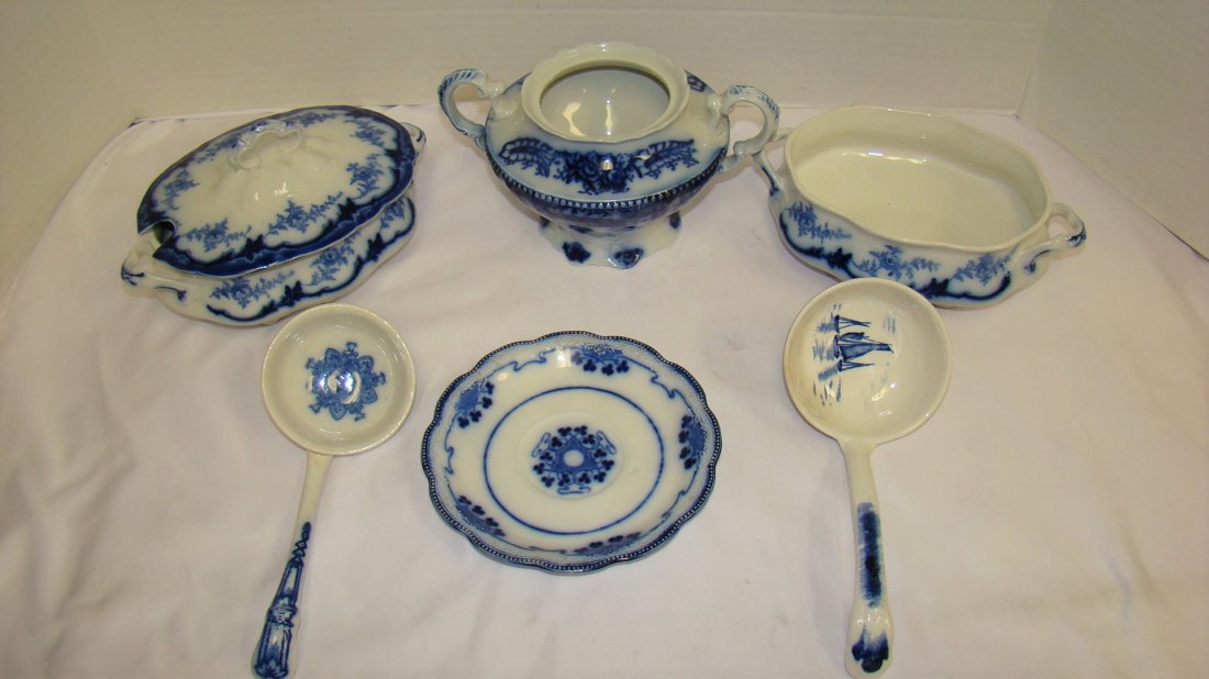 BLUE FLOW SOMERSET SOUP TOURINE BOWLS - EMPIRE WAR (1 of 10)