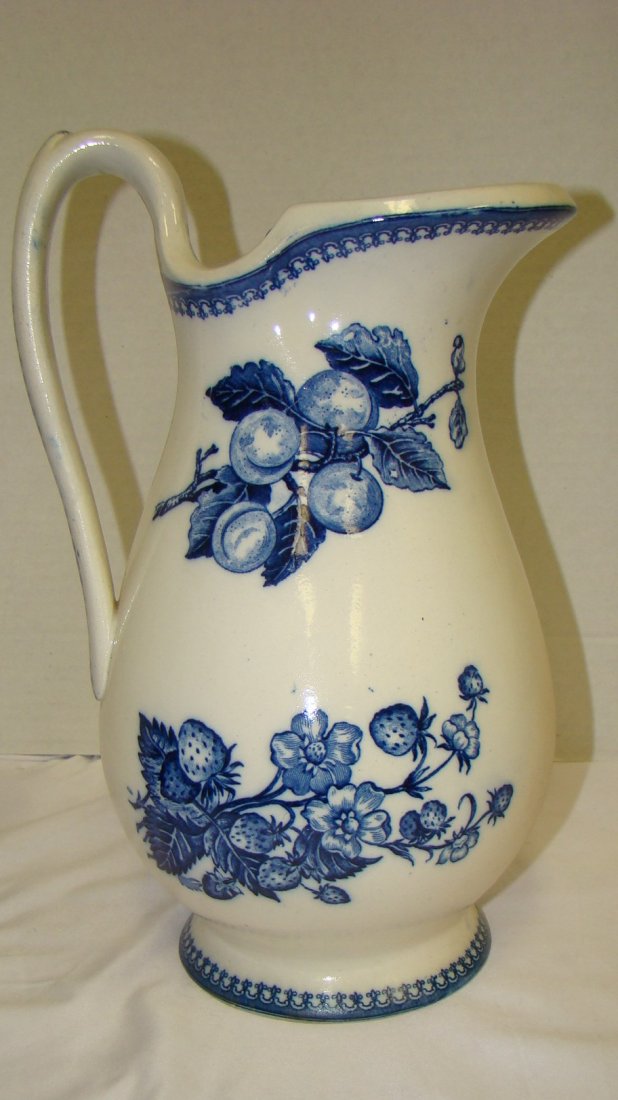 BEAUTIFUL LARGE S. FULLALOVE BLUE FLOW WATER PITCH (1 of 4)