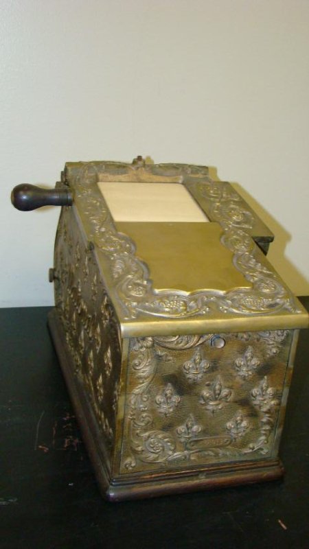 ANTIQUE NATIONAL CASH REGISTER (1 of 7)