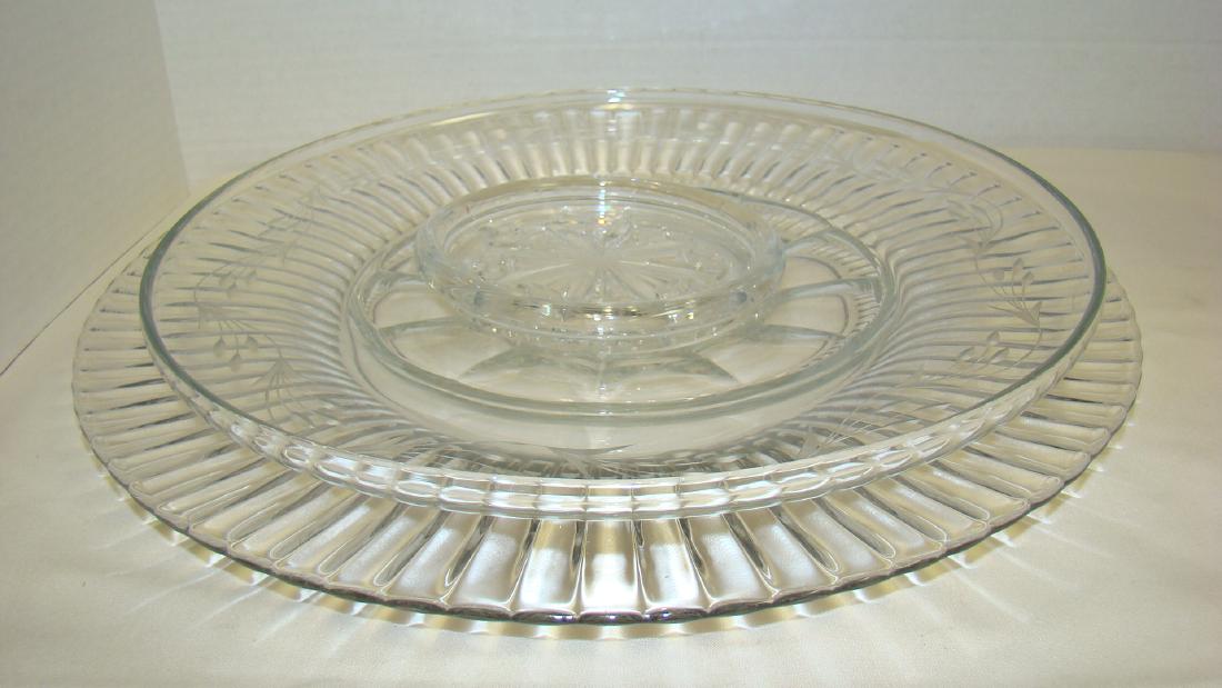 2 LARGE GLASS SERVING PLATTERS AND MORE (1 of 7)