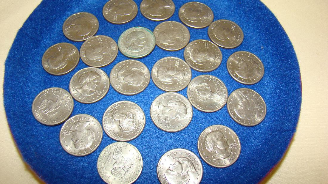 23 SUSAN B. ANTHONY COINS (1 of 4)
