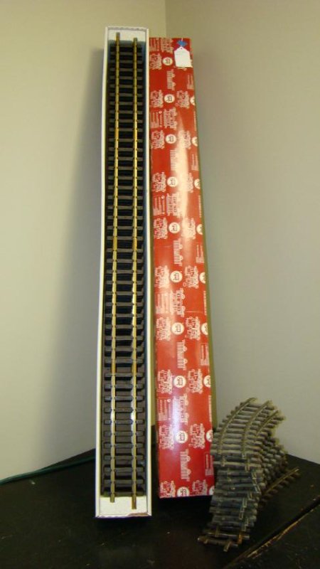 LEHMANN-GROSS-BAHN CHRISTMAS TRAIN TRACK (1 of 5)