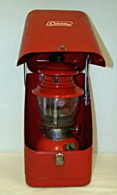 VINTAGE RED COLEMAN SINGLE MANTEL GAS LANTERN AND (1 of 10)