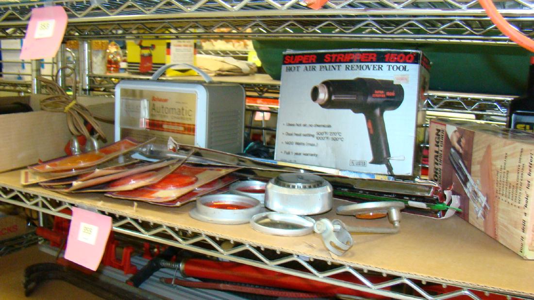 BATTERY CHARGER-SUPER PAINT STRIPER & MORE (1 of 3)