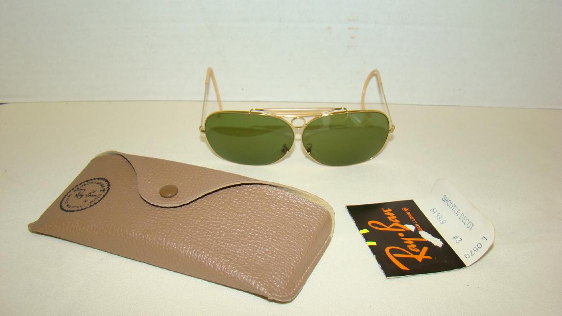 RAY BAN SHOOTER DECOT SUNGLASSES WITH CASE: PAIR OF VINTAGE RAY BAN SHOOTER DECOT SUNGLASSES-6A 9319 #3 WITH CASE
