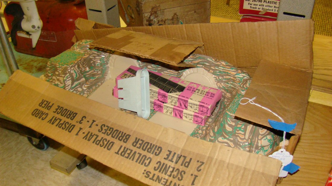 ATLAS SCENIC CULVERT DISPLAY (1 of 3)