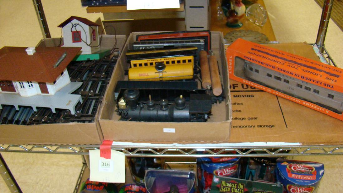 VINTAGE WILLIAM COOKS ENGINE - LIONEL SANTA FE 241 (1 of 1)