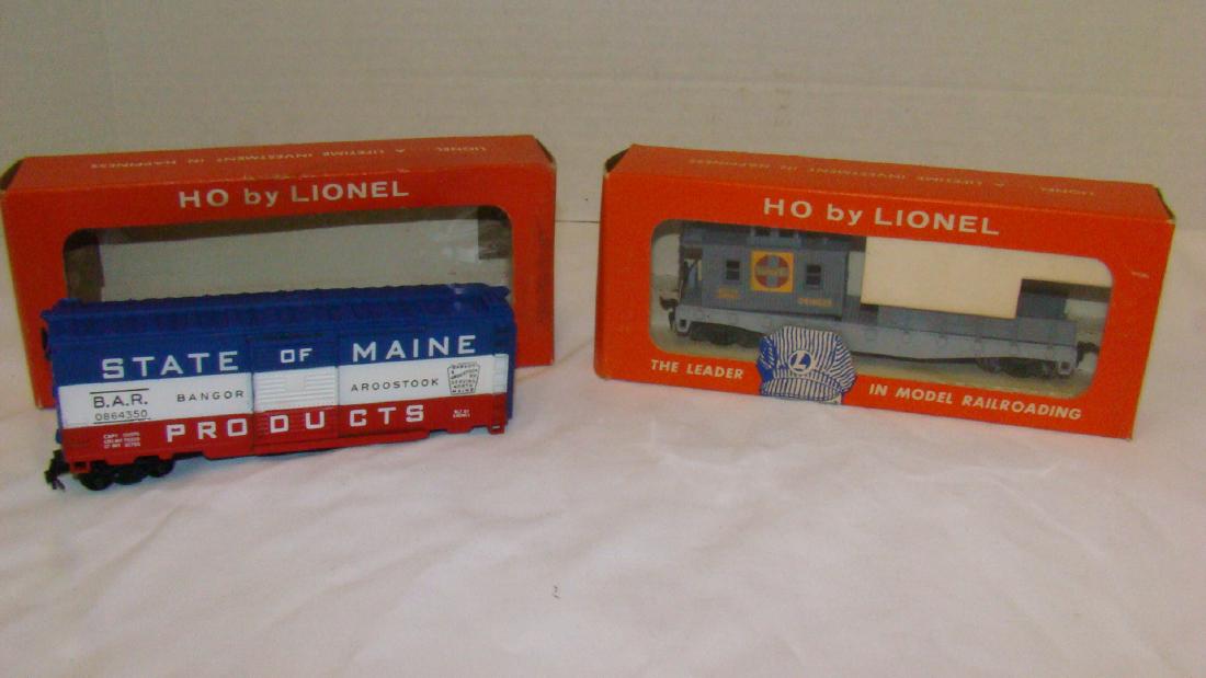 LIONEL HO MAINE BOX CAR AND 0819-225 IN ORIGINAL B (1 of 6)