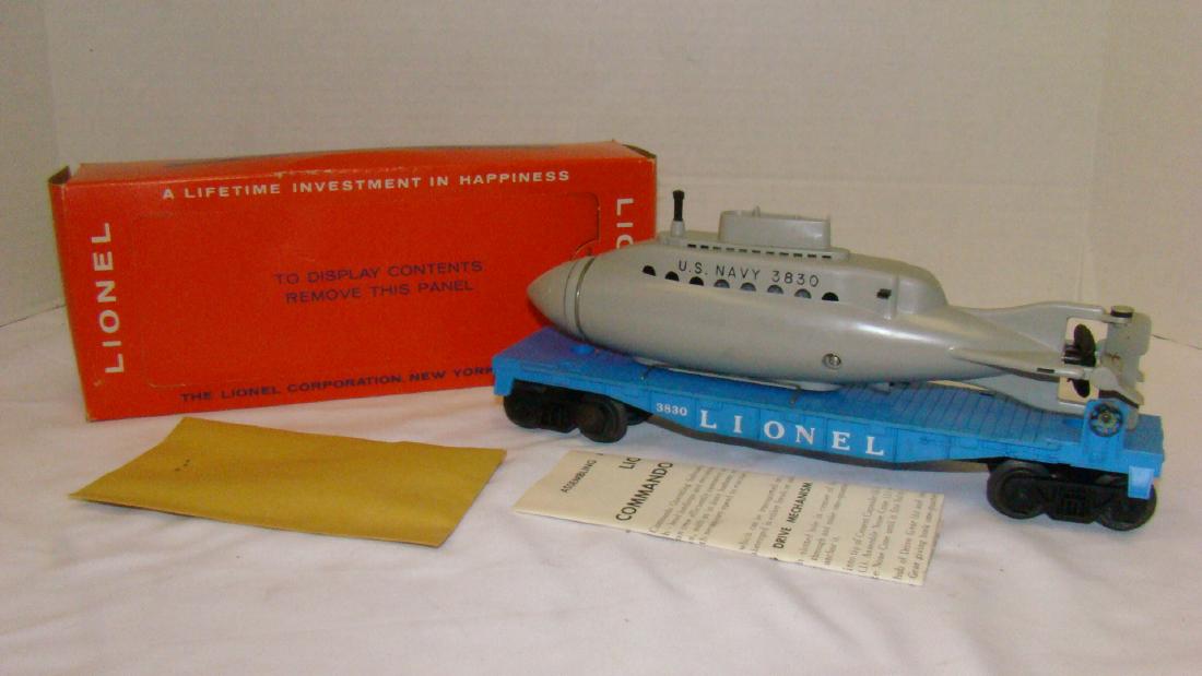 LIONEL 3830 FLAT CAR WITH OPERATING SUBMARINE- NOS (1 of 10)