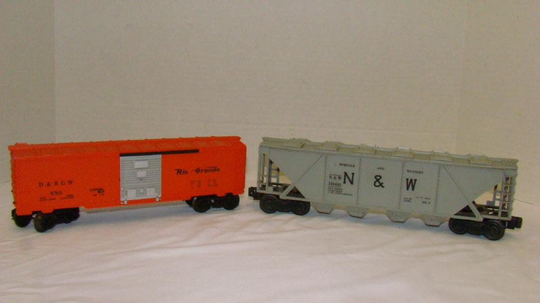 LIONEL TRAIN CARS - N AND W 6446 HOPPER AND D AN R: LIONEL TRAIN CARS - N AND W 6446 HOPPER AND D AN RGW 9705 - BOTH IN GOOD CONDITION -NO BOXES