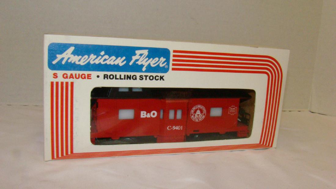AMERICAN FLYER - B & O ILLUMINATED CABOOSE 4-9401 (1 of 4)