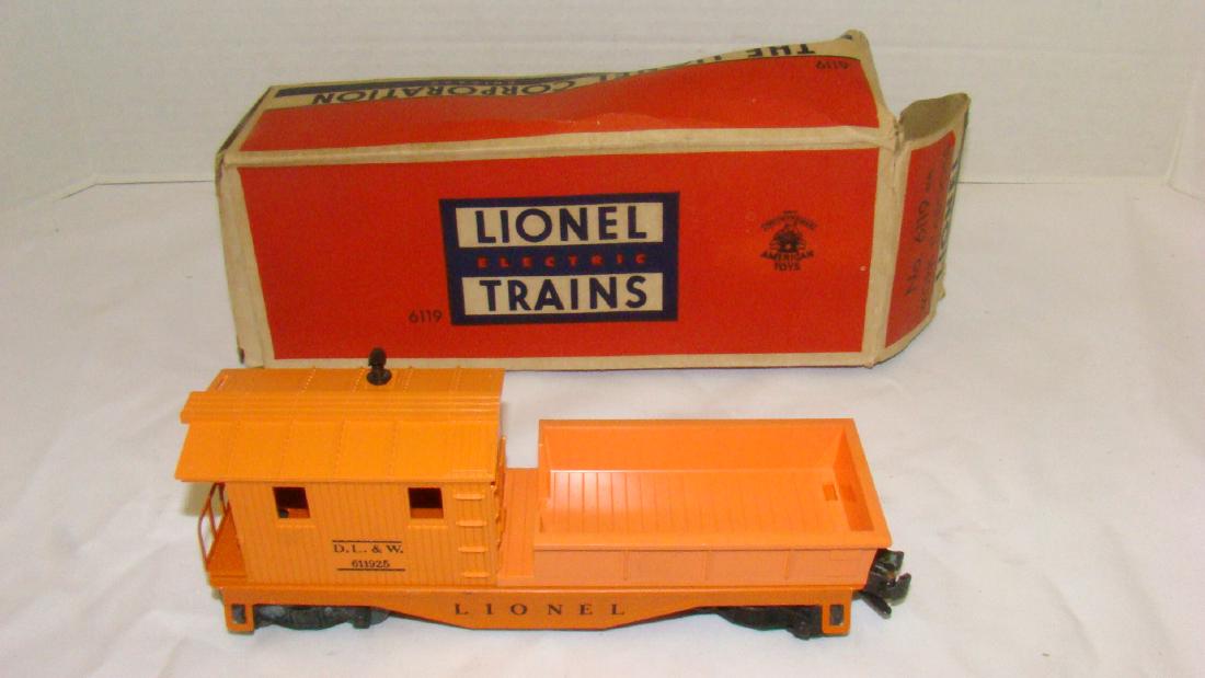 LIONEL WORK CABOOSE 6119-25 WITH ORIGINAL BOX (1 of 8)